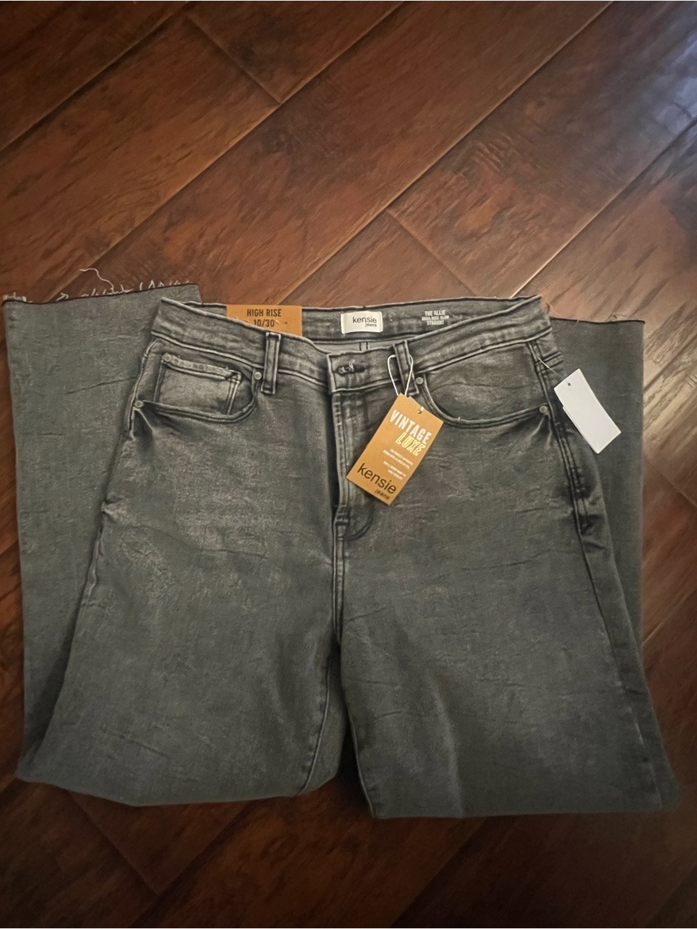 Kensie High-Rise Jeans in Washed Charcoal Gray